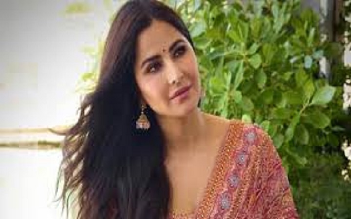 নিজের রেশমি চুলের রহস্য ফাঁস করলেন ক্যাটরিনা কাইফ